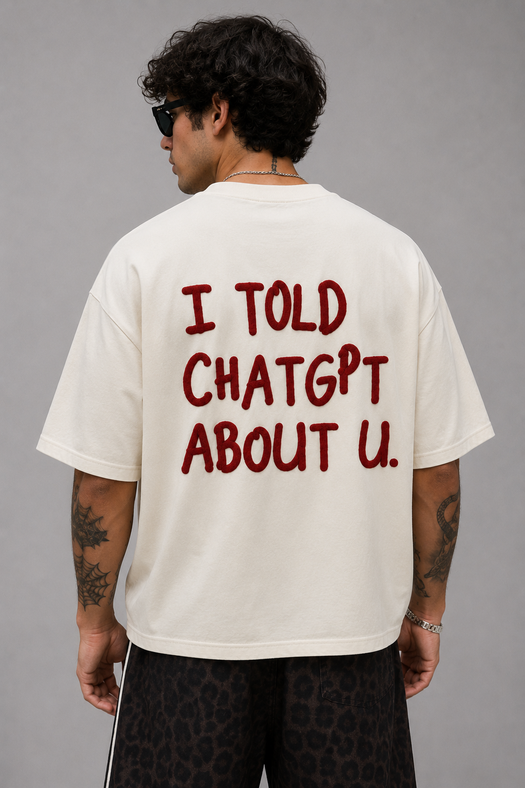 I Told ChatGPT About U – Oversized Graphic T-Shirt | Off White
